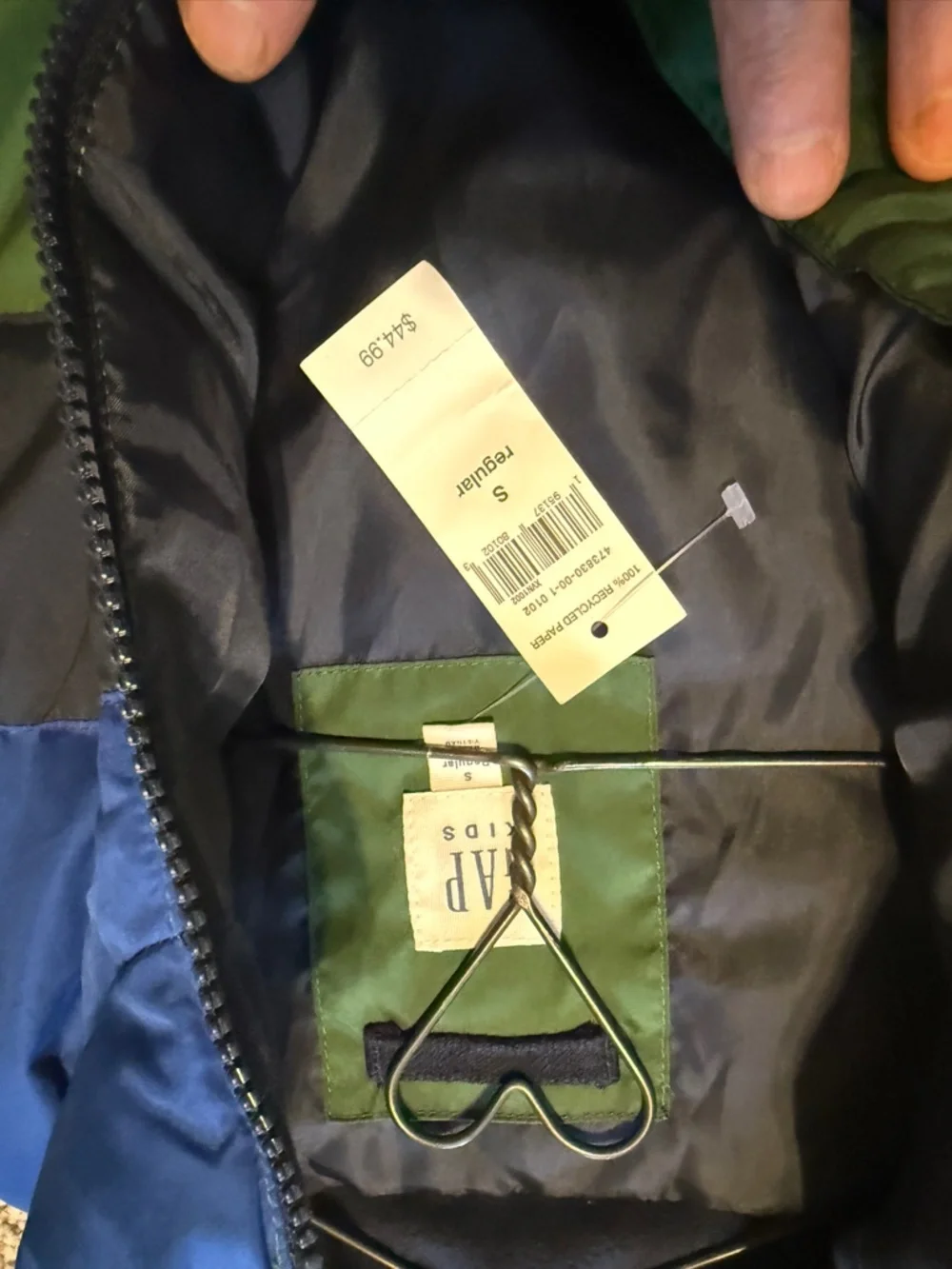 Kids GAP puffer vest - new